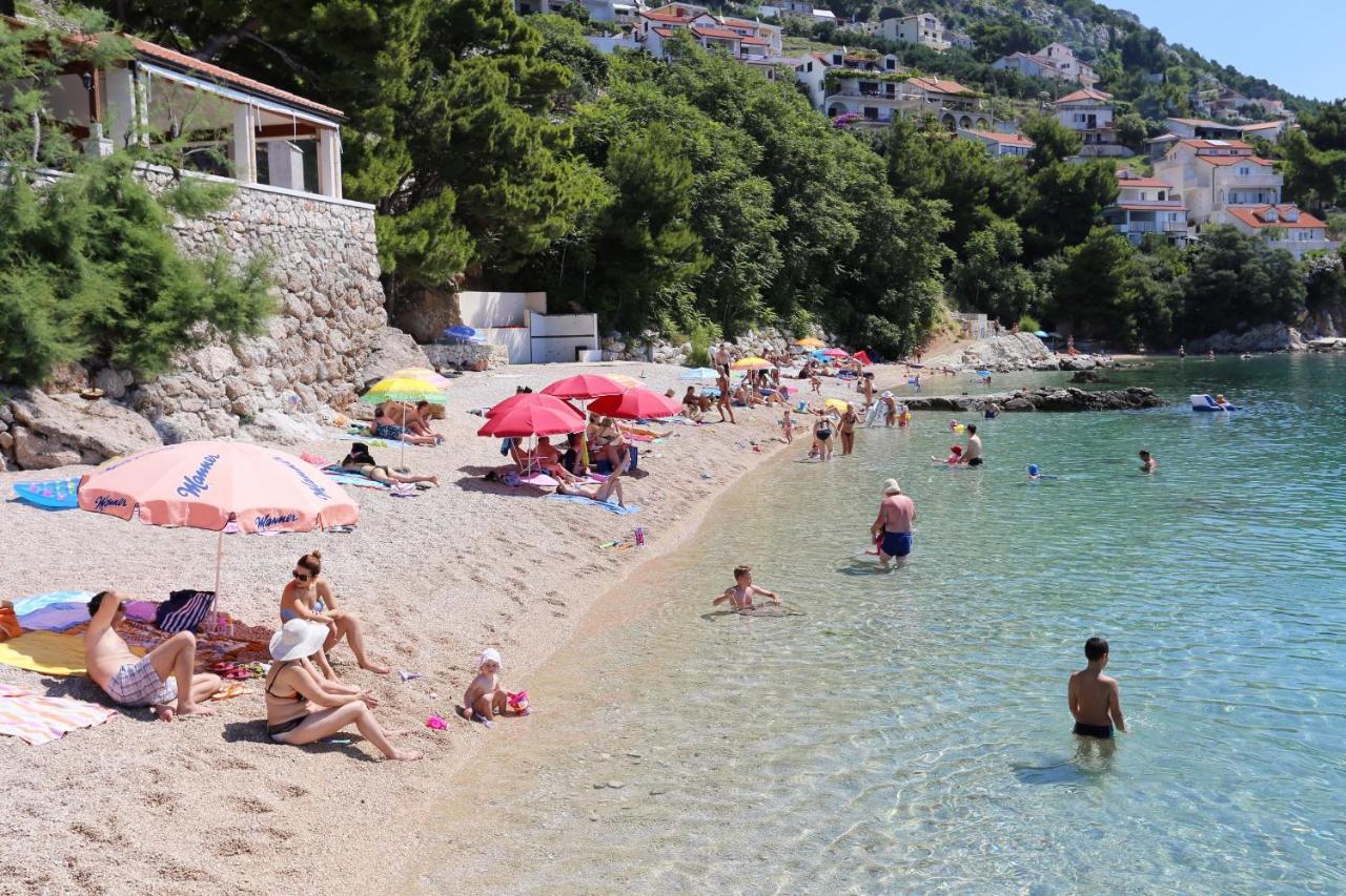 Apartments By The Sea Pisak, Omis - 1014 מראה חיצוני תמונה