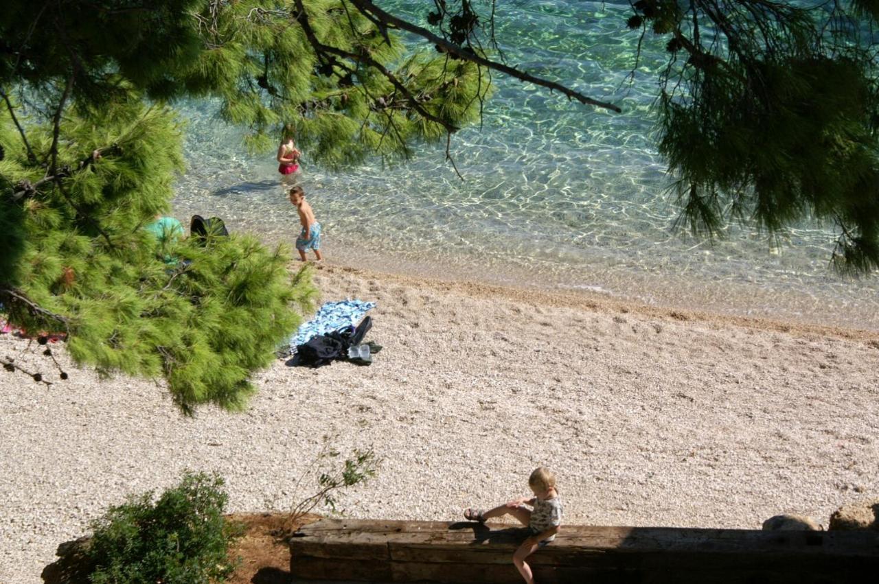 Apartments By The Sea Pisak, Omis - 1014 מראה חיצוני תמונה