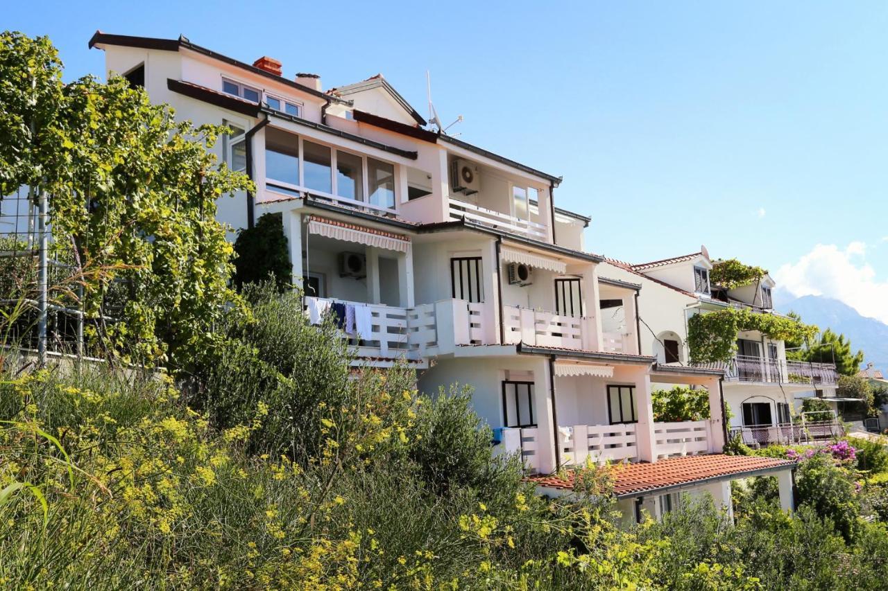Apartments By The Sea Pisak, Omis - 1014 מראה חיצוני תמונה