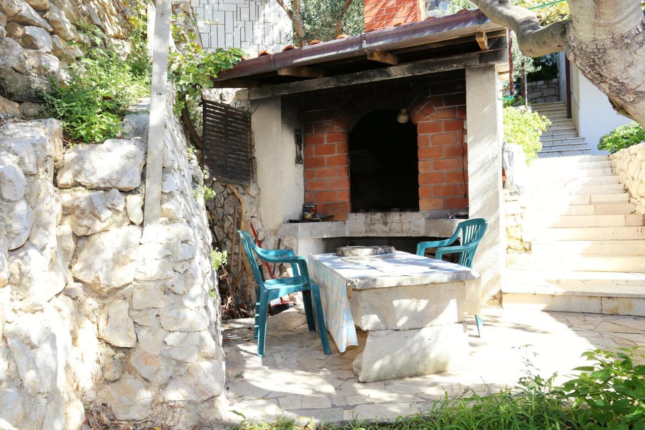 Apartments By The Sea Pisak, Omis - 1014 מראה חיצוני תמונה