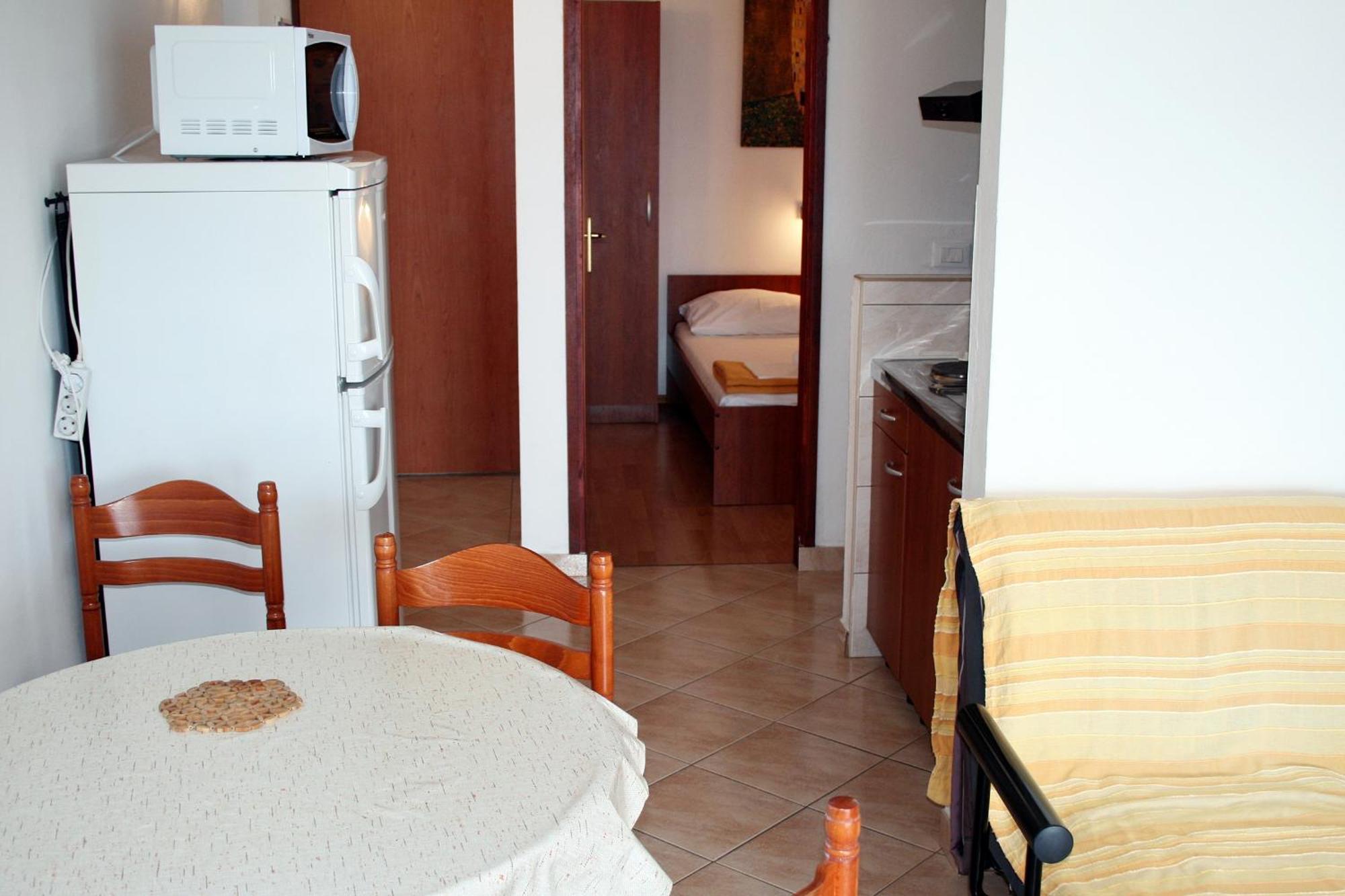 Apartments By The Sea Pisak, Omis - 1014 חדר תמונה